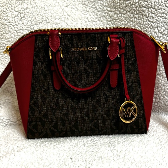 Michael Kors Ciara Medium Messenger Top Zip - Picture 2 of 11
